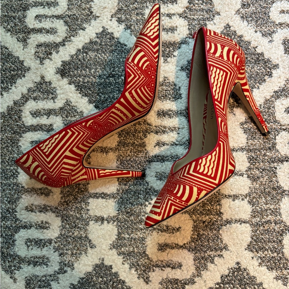 Tamara Mellon Red and White pointed heels